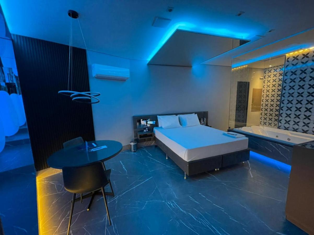 Motel Dubai Bh (Adults Only) ベロ・オリゾンテ エクステリア 写真