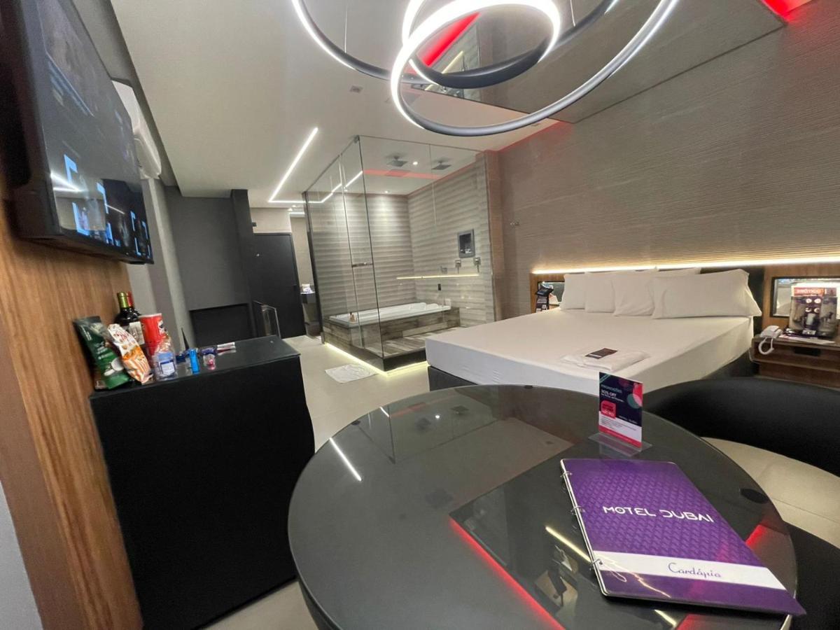 Motel Dubai Bh (Adults Only) ベロ・オリゾンテ エクステリア 写真